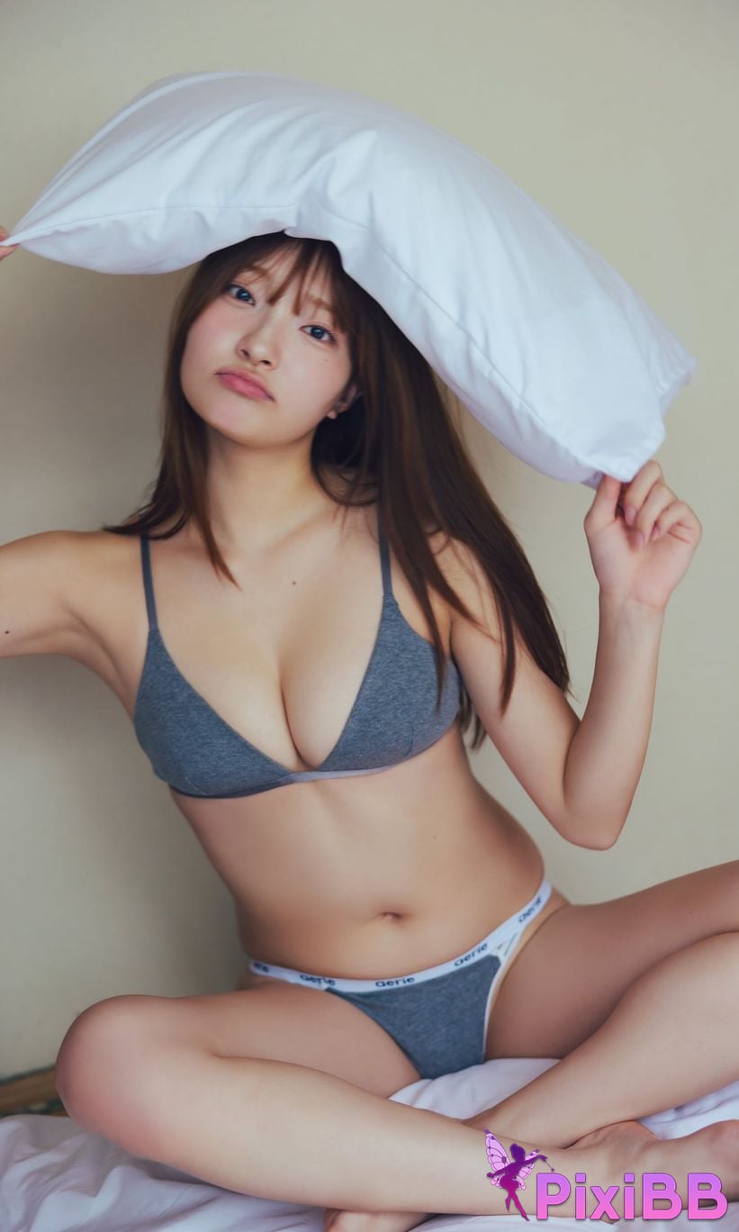 Japanese Idol Natsuki Satonaka Happiness Is This is like this PixiBB.COM 014