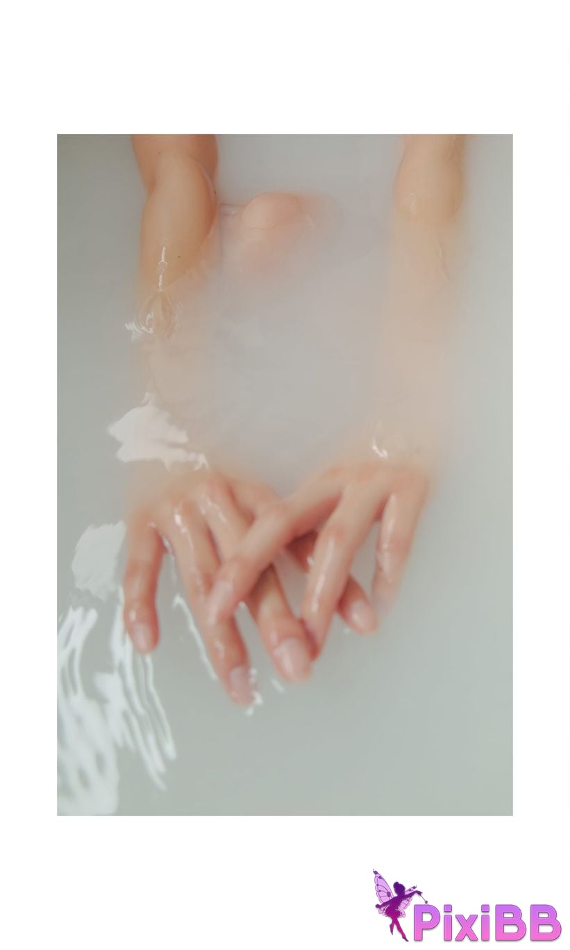 Japanese Idol Natsuki Satonaka Happiness Is This is like this PixiBB.COM 027