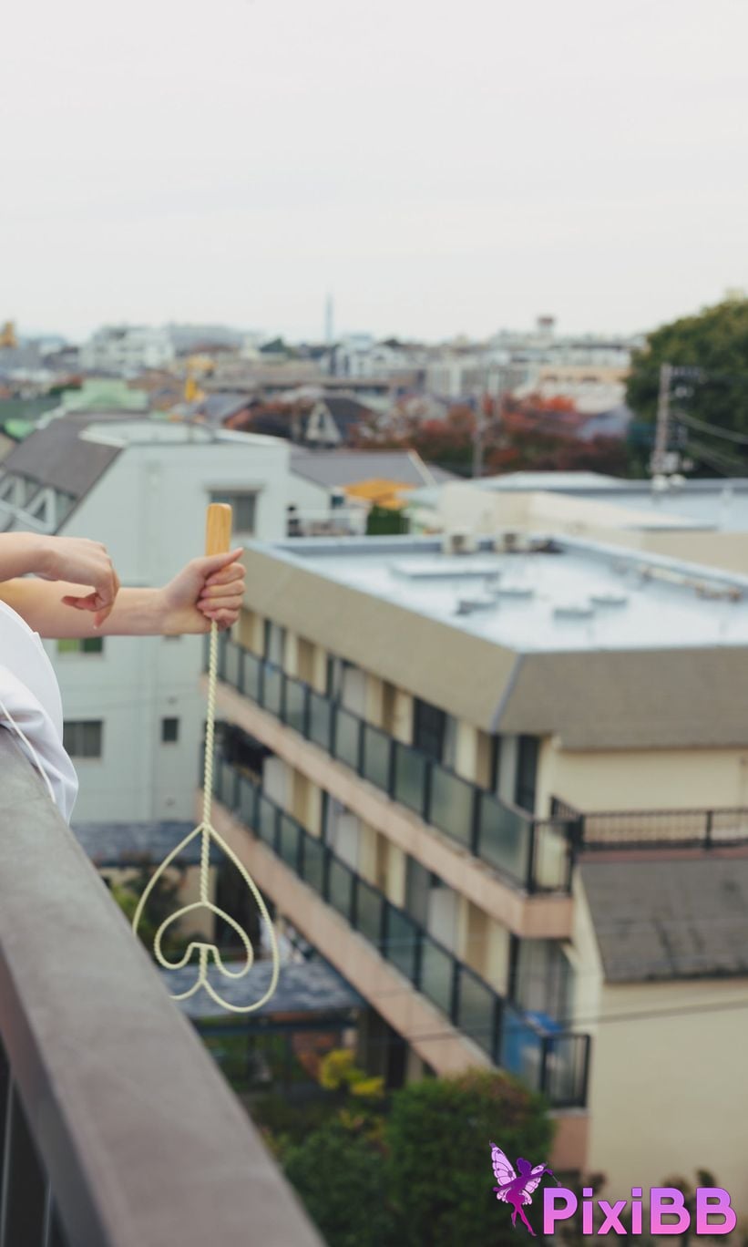 Japanese Idol Natsuki Satonaka Happiness Is This is like this PixiBB.COM 030