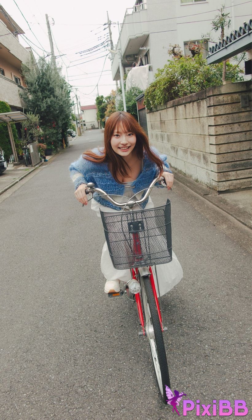 Japanese Idol Natsuki Satonaka Happiness Is This is like this PixiBB.COM 056