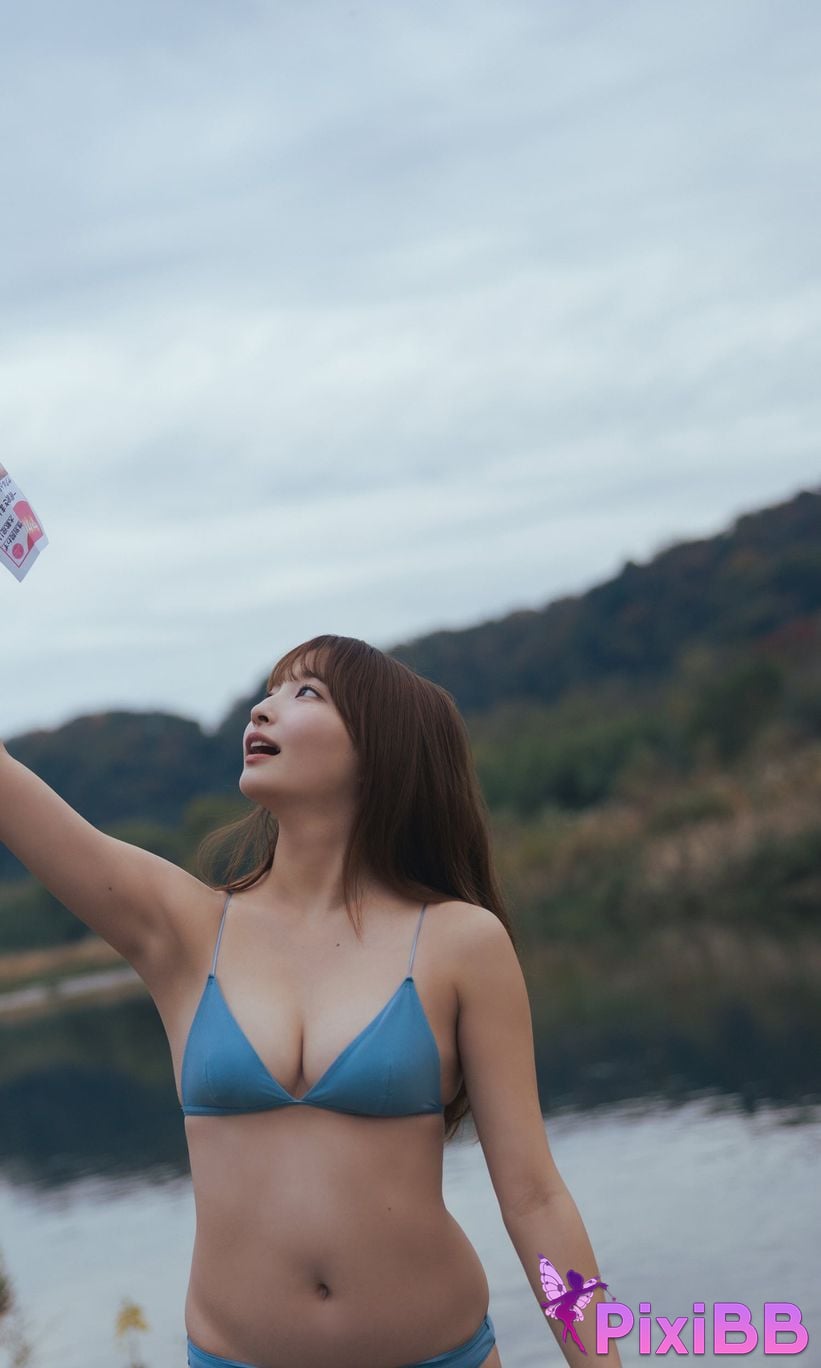 Japanese Idol Natsuki Satonaka Happiness Is This is like this PixiBB.COM 065