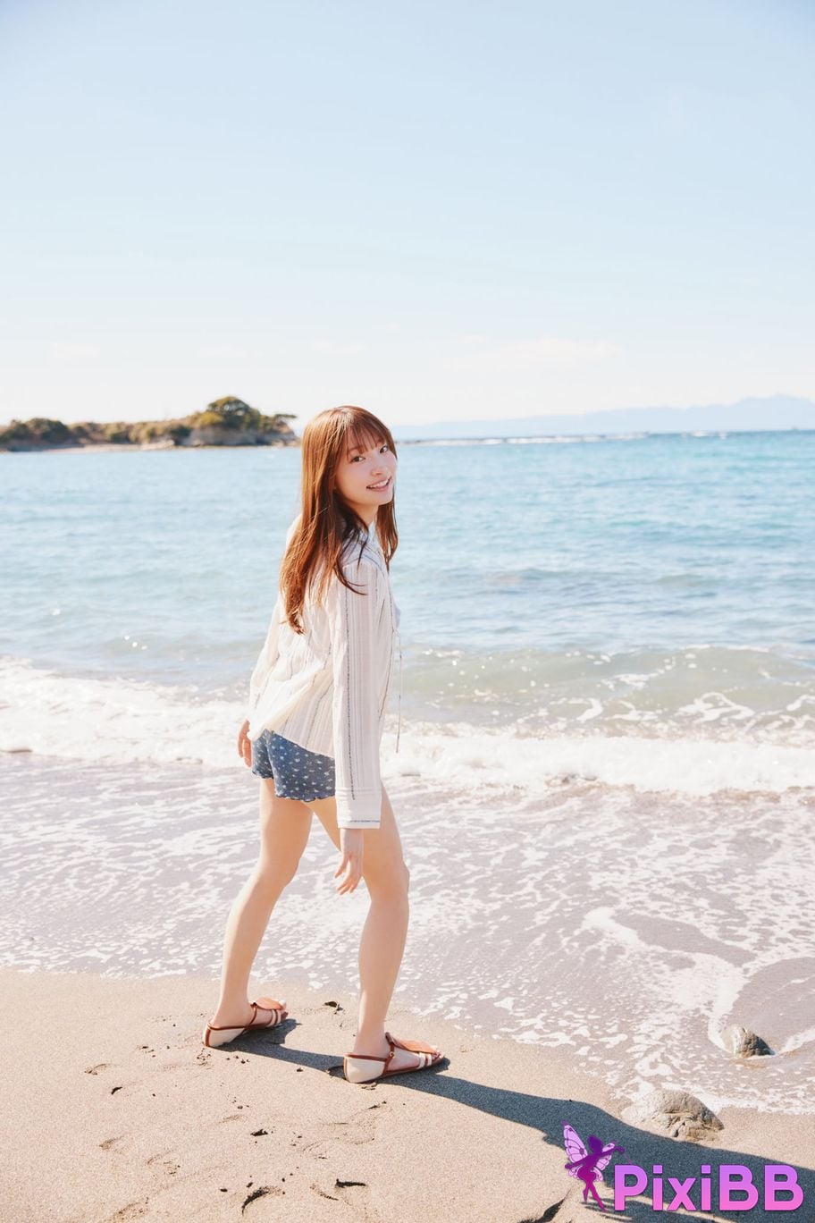 Japanese Idol Natsuki Satonaka FRIDAY Digital Photo Collection O h n o V l . 3 Large scale special edition PixiBB.COM 020