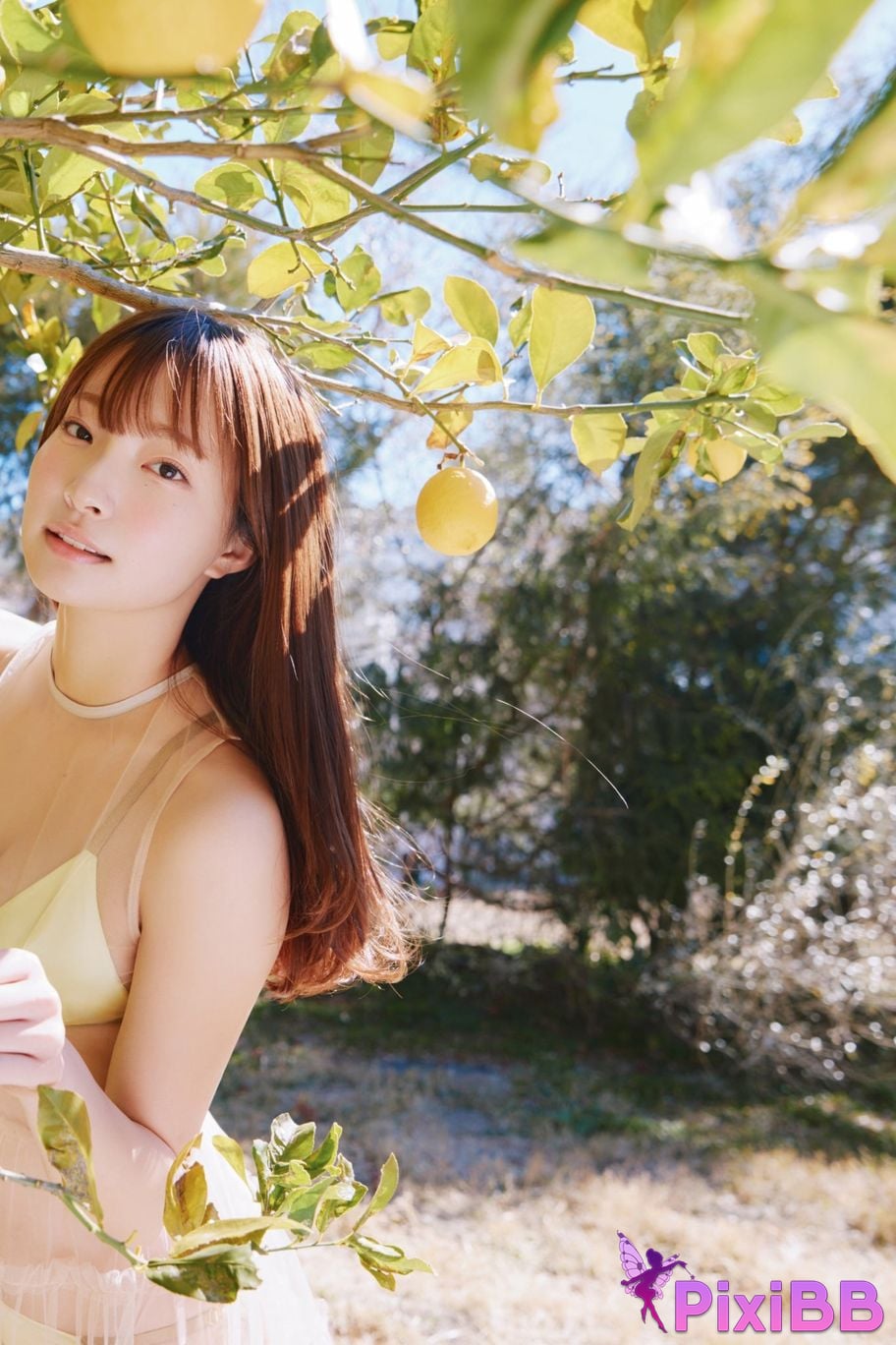 Japanese Idol Natsuki Satonaka FRIDAY Digital Photo Collection O h n o V l . 3 Large scale special edition PixiBB.COM 083