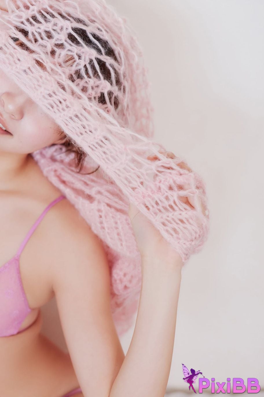 Japanese Idol Natsuki Satonaka FRIDAY Digital Photo Collection O h n o V l . 2 PixiBB.COM 015