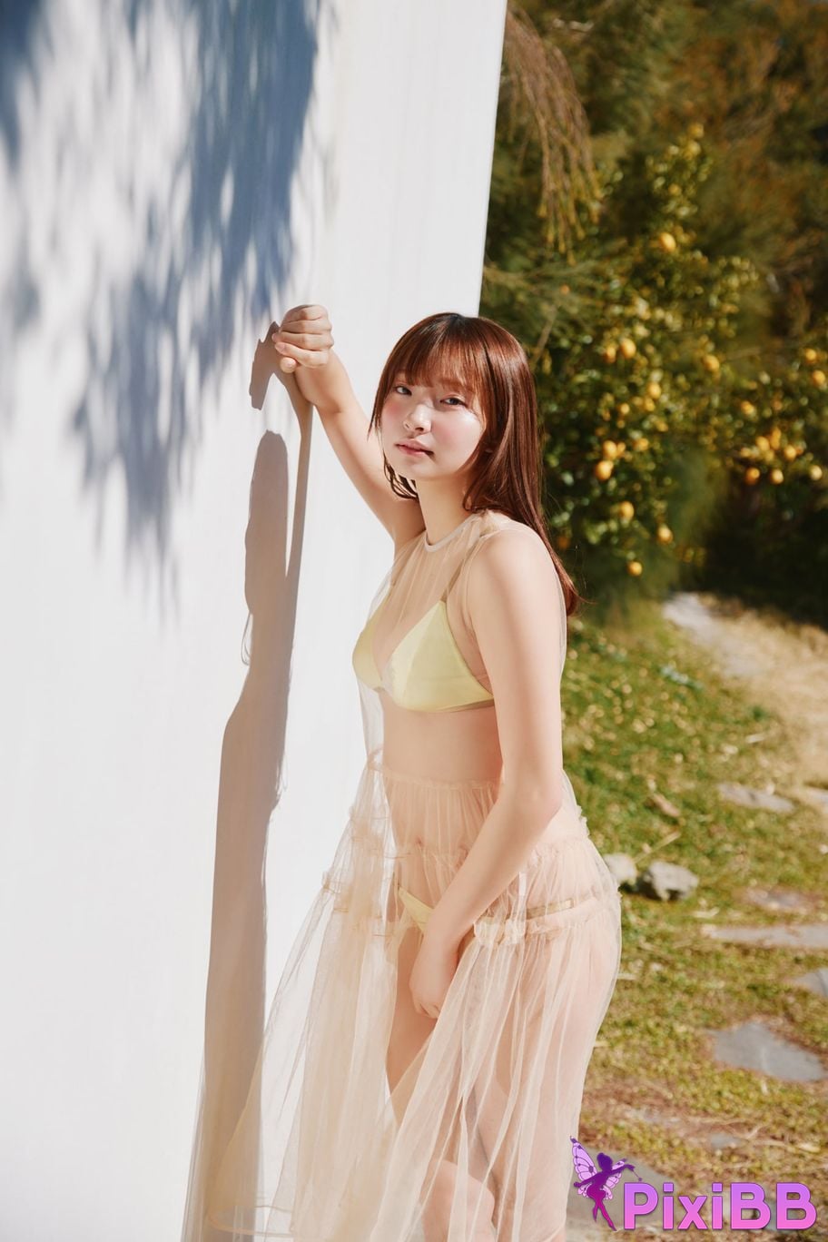 Japanese Idol Natsuki Satonaka FRIDAY Digital Photo Collection O h n o V l . 1 PixiBB.COM 007