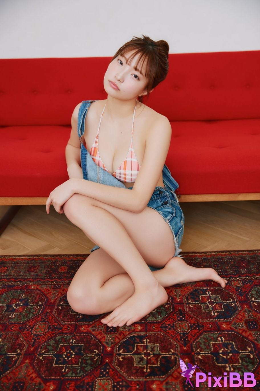 Japanese Idol Natsuki Satonaka FRIDAY Digital Photo Collection O h n o V l . 1 PixiBB.COM 034