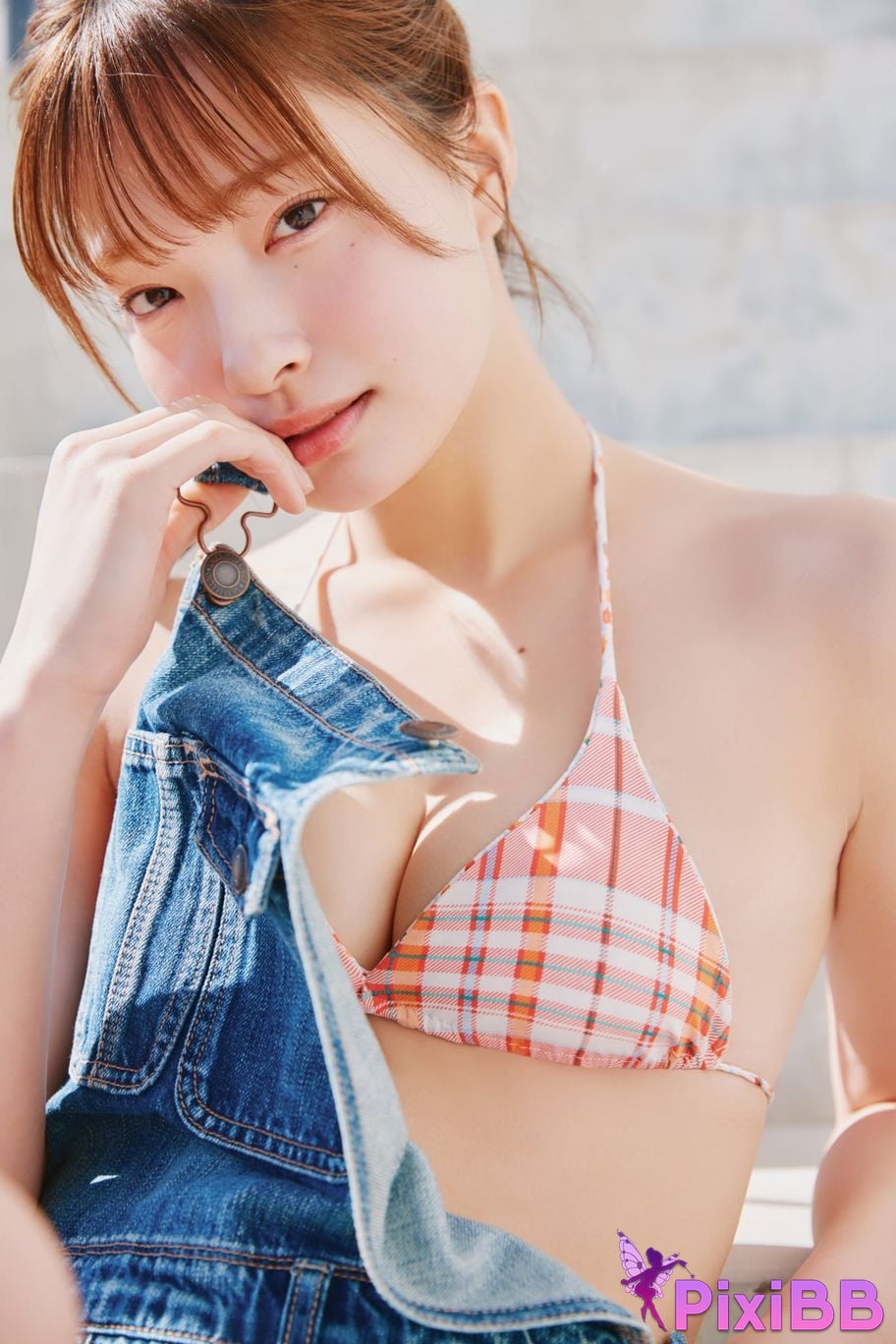 Japanese Idol Natsuki Satonaka FRIDAY Digital Photo Collection O h n o V l . 1 PixiBB.COM 048