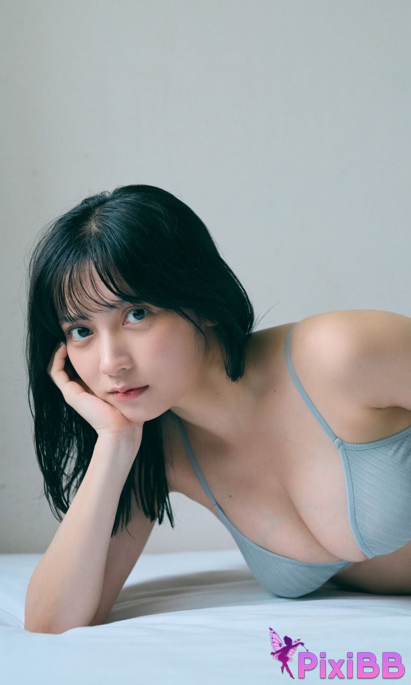 Japanese Idol Momotsuki Nashiko Large scale photo book ENJOY SUMMER Weekly Play PHOTO BOOK PixiBB.COM 071