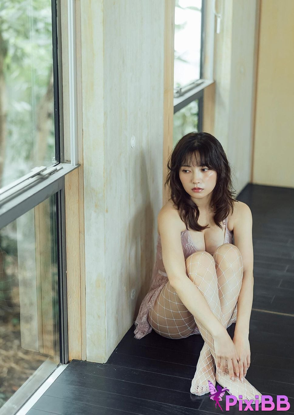 Japanese Idol Momotsuki Nashiko Shiko B.L.T. digital photo book BE THE ONE PixiBB.COM 012