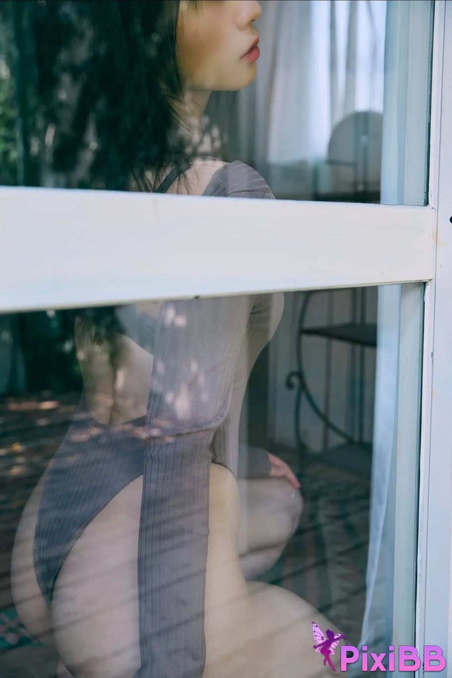 Japanese Idol Moe Iori FRIDAY digital photo book 2024.07.25 Love is overflowing PixiBB.COM 076