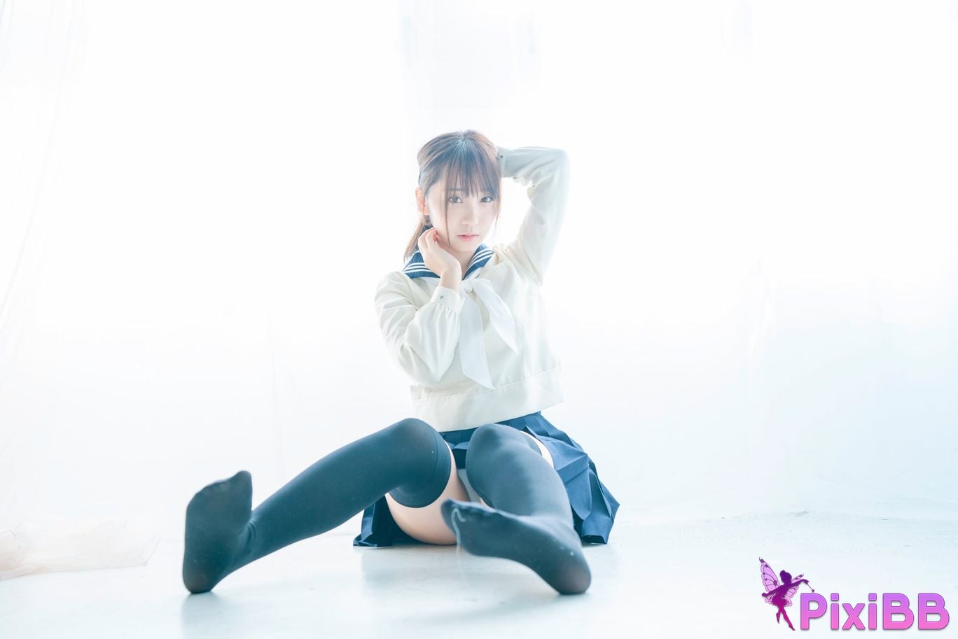 Japanese Idol Moe Iori Alien who loves Pants Tomoe is urgently invited to Iorins skirt ROM PixiBB.COM 007