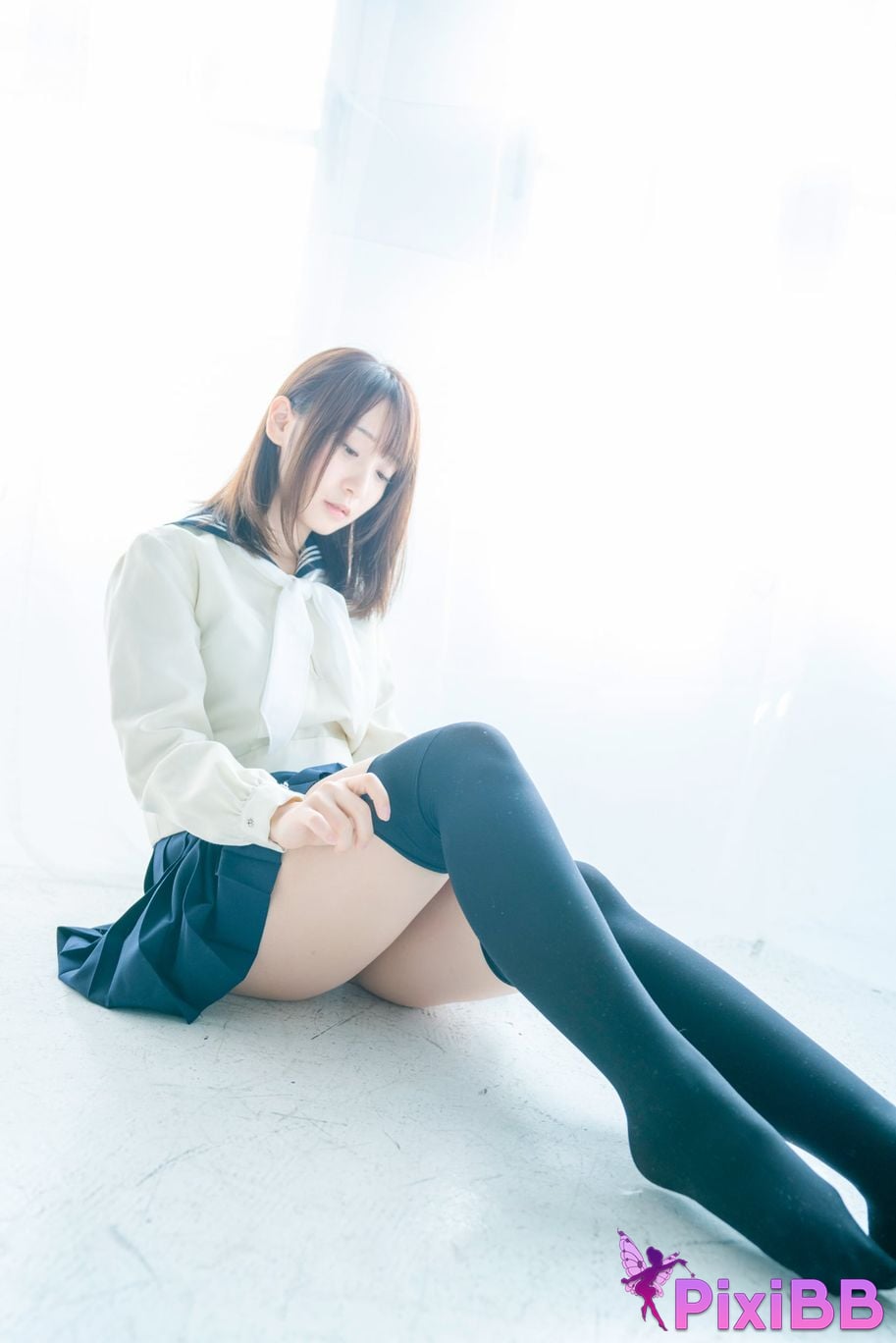 Japanese Idol Moe Iori Alien who loves Pants Tomoe is urgently invited to Iorins skirt ROM PixiBB.COM 012