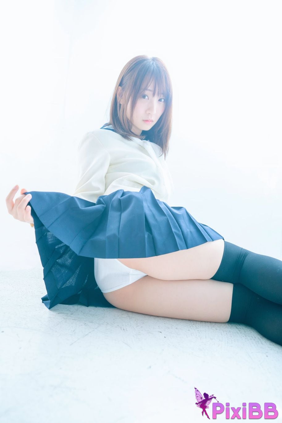 Japanese Idol Moe Iori Alien who loves Pants Tomoe is urgently invited to Iorins skirt ROM PixiBB.COM 014