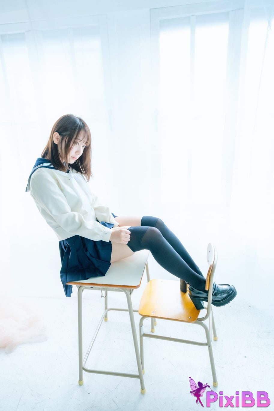 Japanese Idol Moe Iori Alien who loves Pants Tomoe is urgently invited to Iorins skirt ROM PixiBB.COM 021