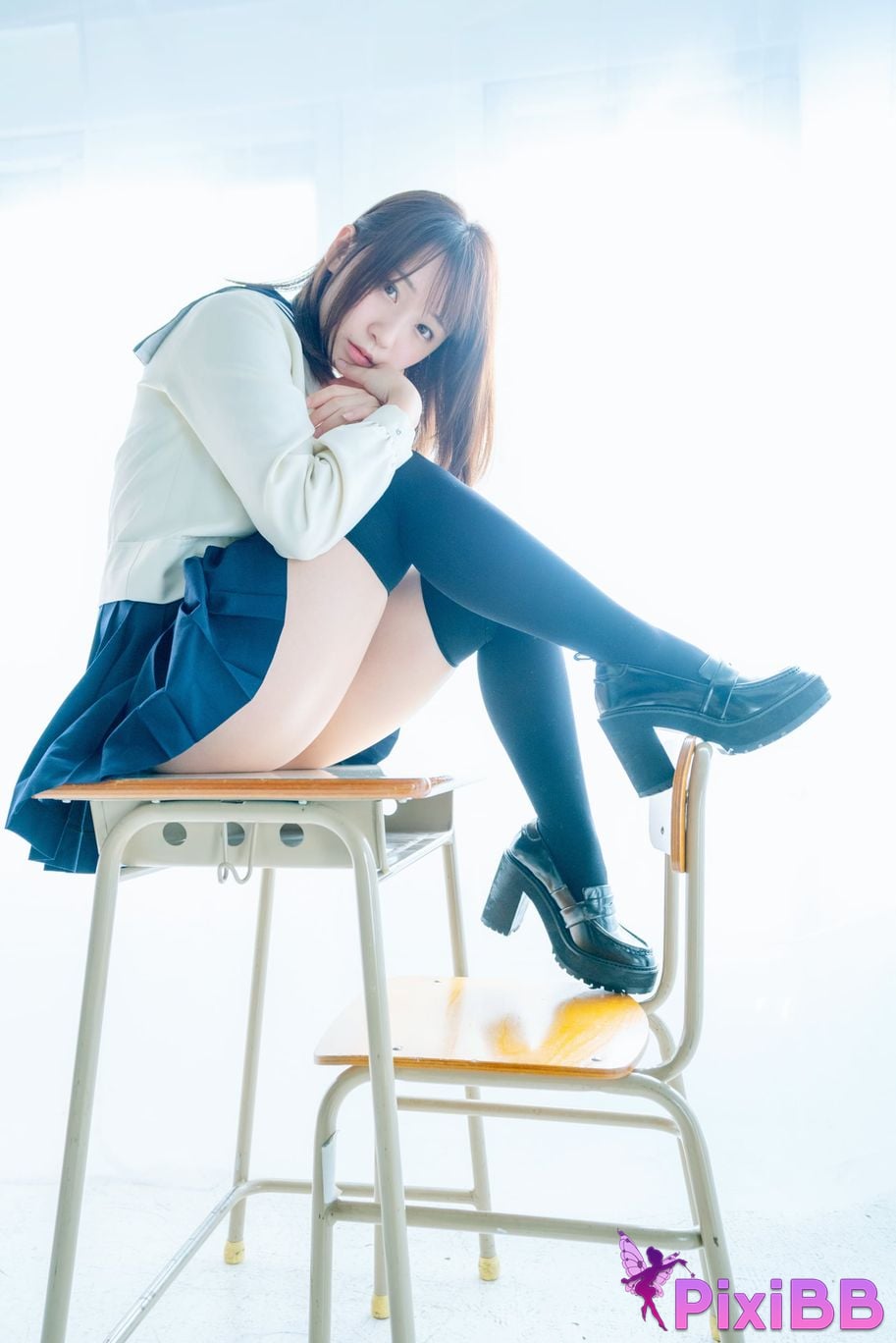 Japanese Idol Moe Iori Alien who loves Pants Tomoe is urgently invited to Iorins skirt ROM PixiBB.COM 027