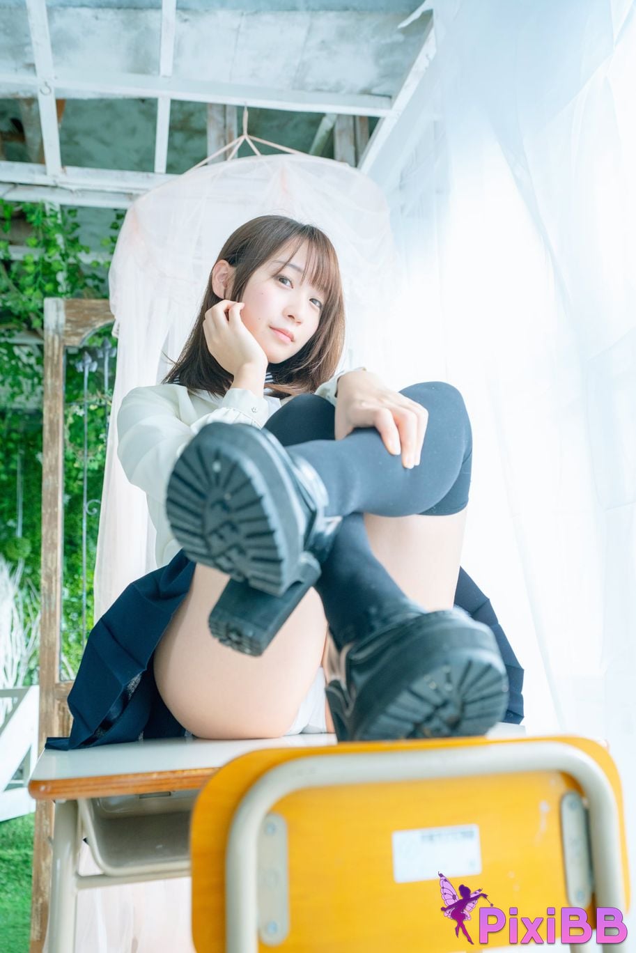 Japanese Idol Moe Iori Alien who loves Pants Tomoe is urgently invited to Iorins skirt ROM PixiBB.COM 032