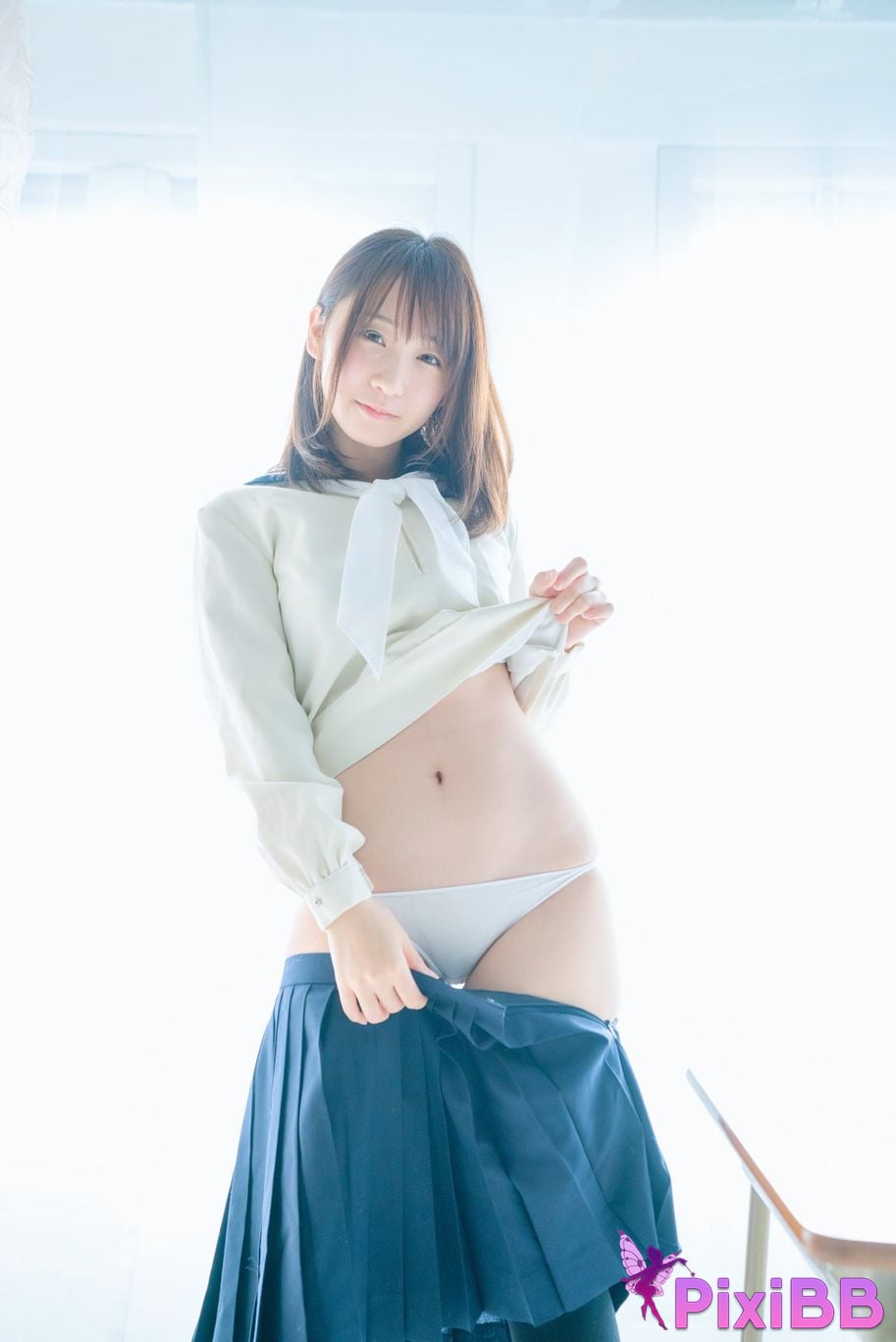 Japanese Idol Moe Iori Alien who loves Pants Tomoe is urgently invited to Iorins skirt ROM PixiBB.COM 046