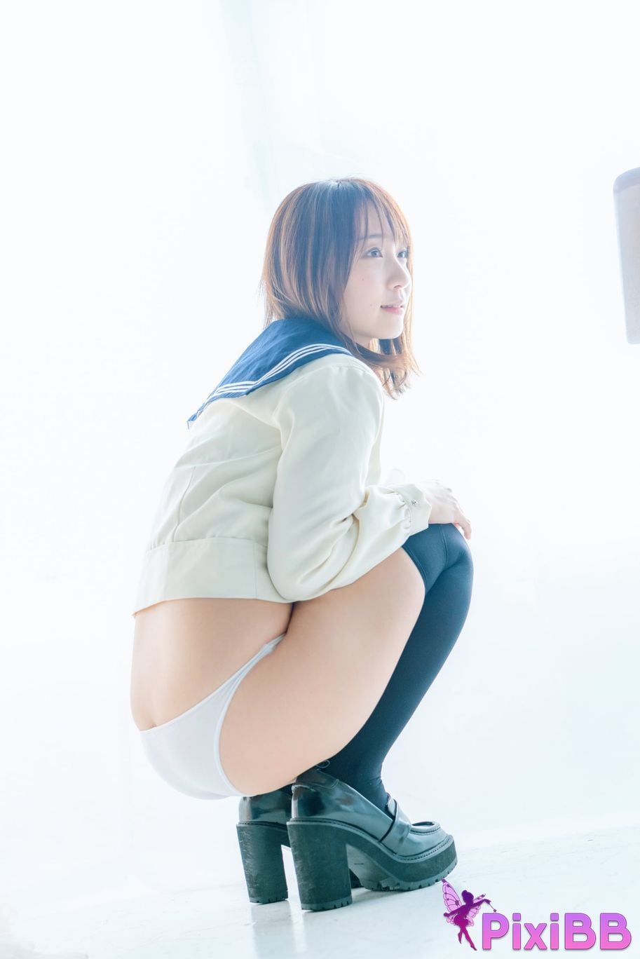 Japanese Idol Moe Iori Alien who loves Pants Tomoe is urgently invited to Iorins skirt ROM PixiBB.COM 082