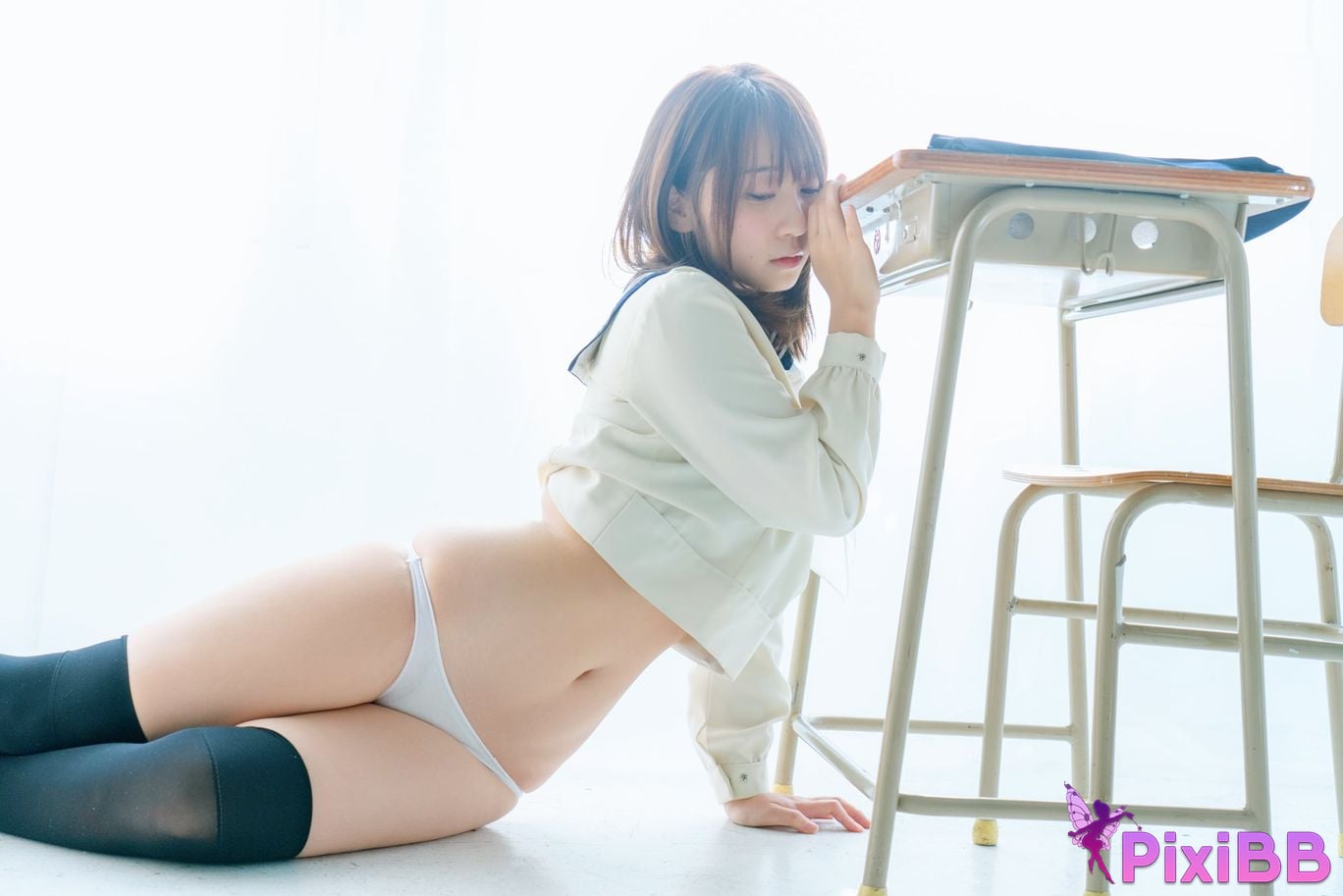 Japanese Idol Moe Iori Alien who loves Pants Tomoe is urgently invited to Iorins skirt ROM PixiBB.COM 087