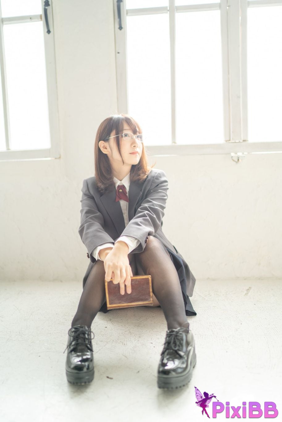 Japanese Idol Moe Iori Alien who loves Pants Tomoe is urgently invited to Iorins skirt ROM PixiBB.COM 161