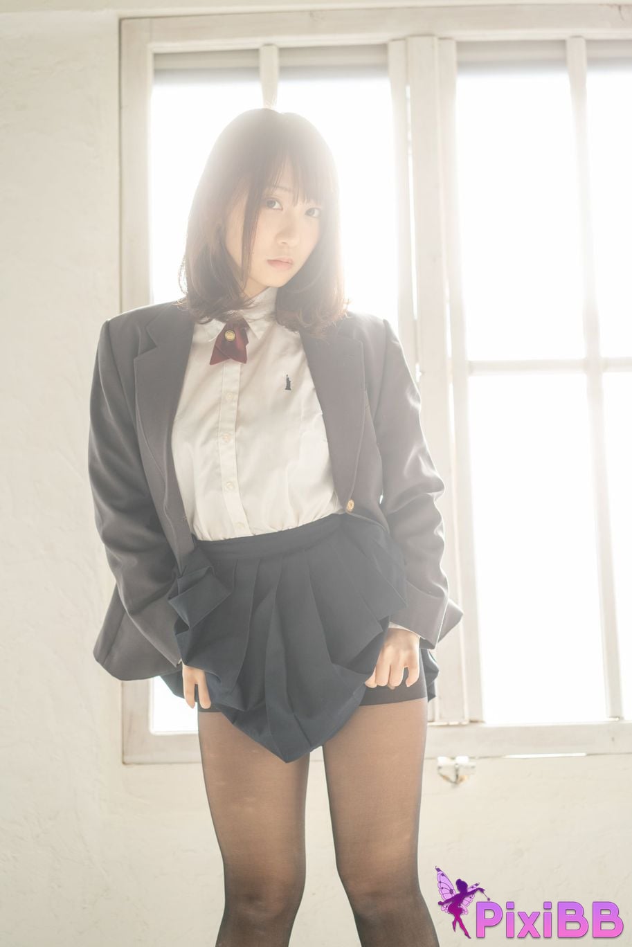 Japanese Idol Moe Iori Alien who loves Pants Tomoe is urgently invited to Iorins skirt ROM PixiBB.COM 196