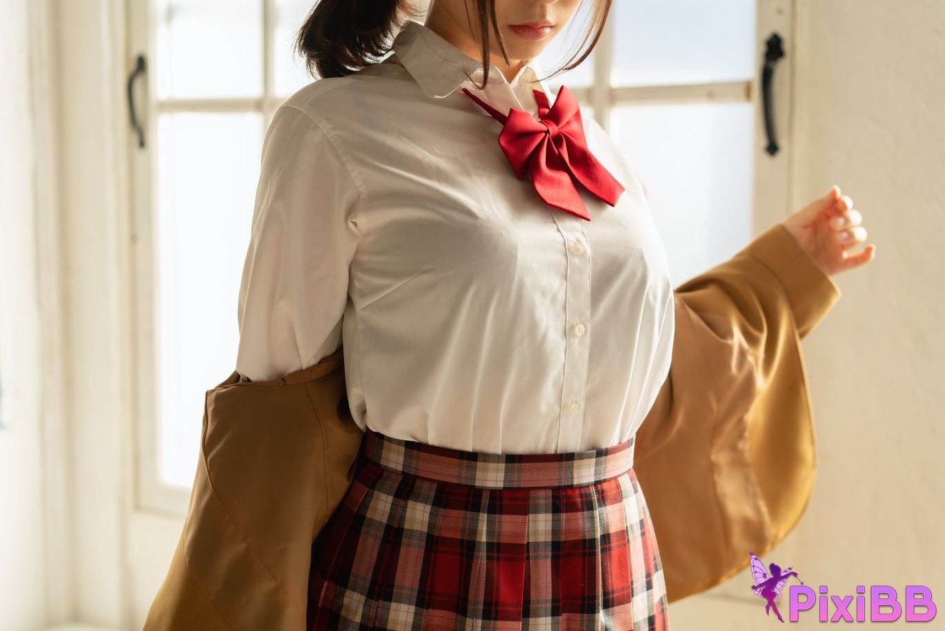 Japanese Idol Moe Iori Alien who loves Pants Tomoe is urgently invited to Iorins skirt ROM PixiBB.COM 255