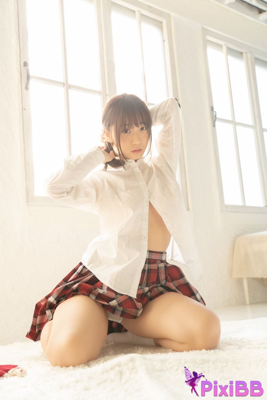 Japanese Idol Moe Iori Alien who loves Pants Tomoe is urgently invited to Iorins skirt ROM PixiBB.COM 261