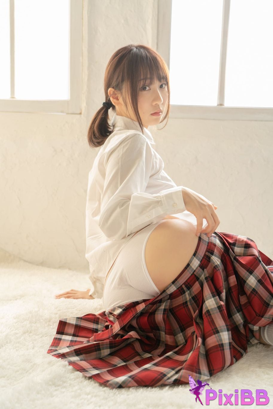Japanese Idol Moe Iori Alien who loves Pants Tomoe is urgently invited to Iorins skirt ROM PixiBB.COM 272