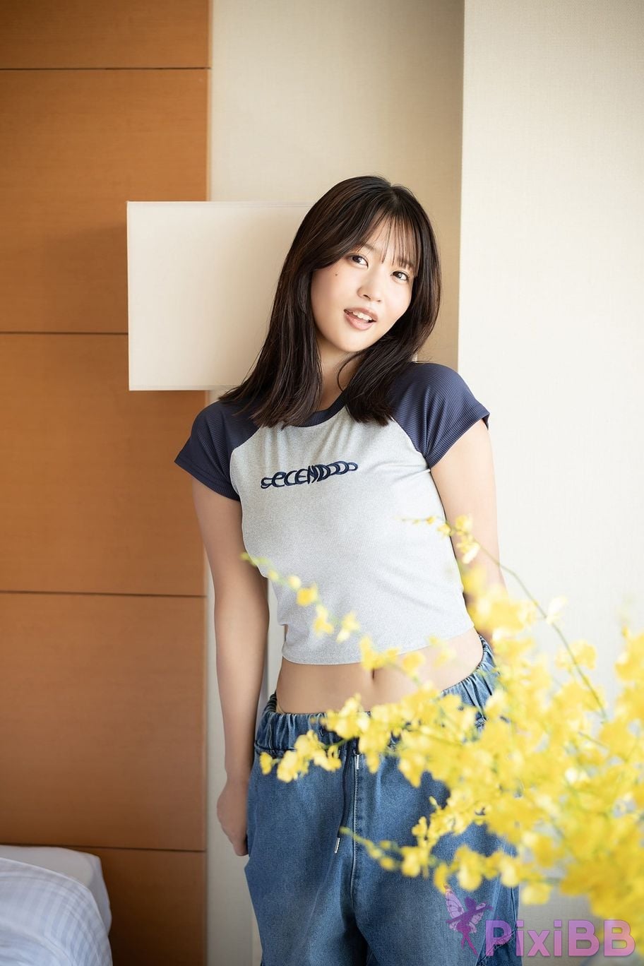 Japanese Idol Miyuka Minami Weekly modern digital photo collection Because summer is over... PixiBB.COM 045