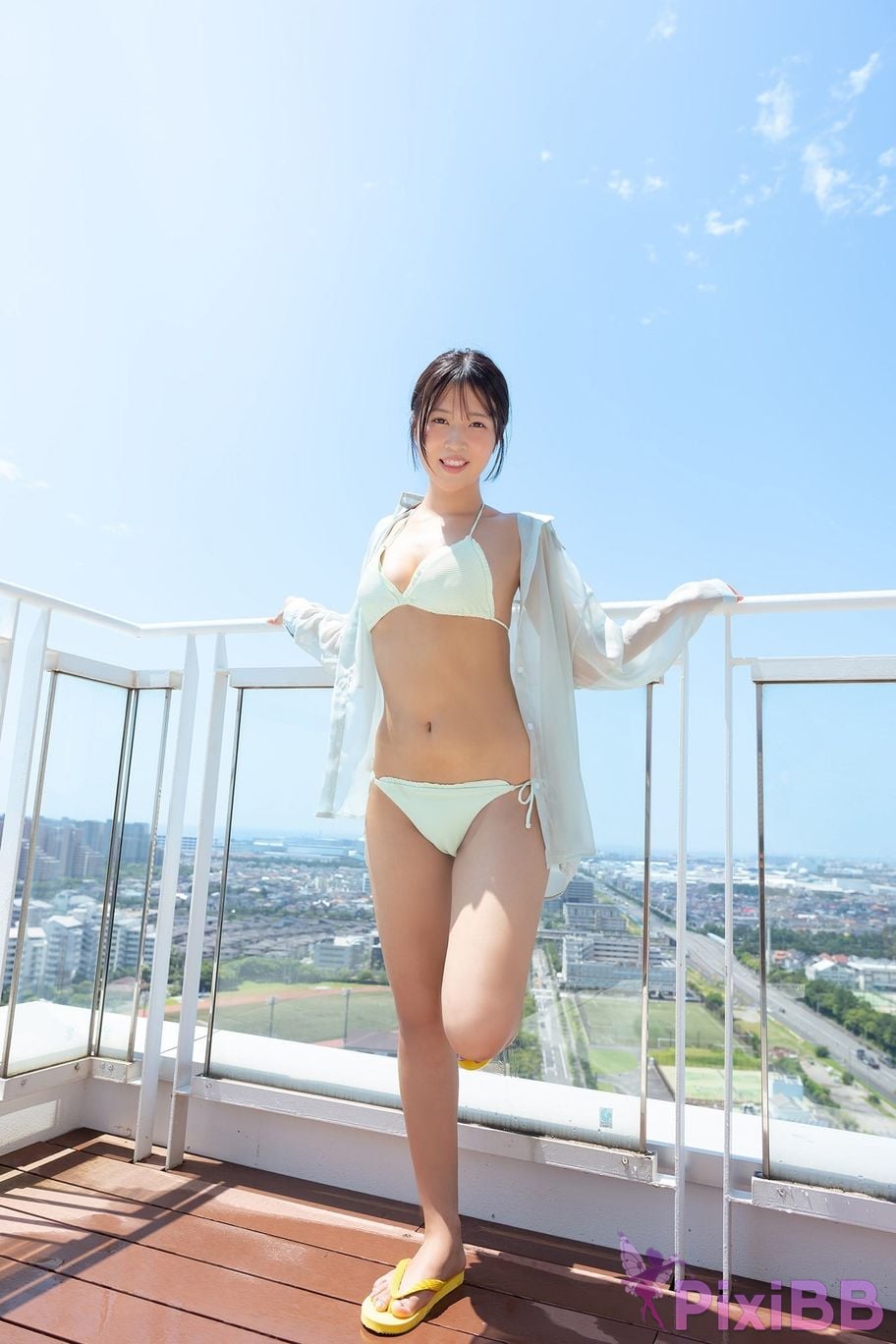 Japanese Idol Miyuka Minami Weekly modern digital photo collection Because summer is over... PixiBB.COM 089