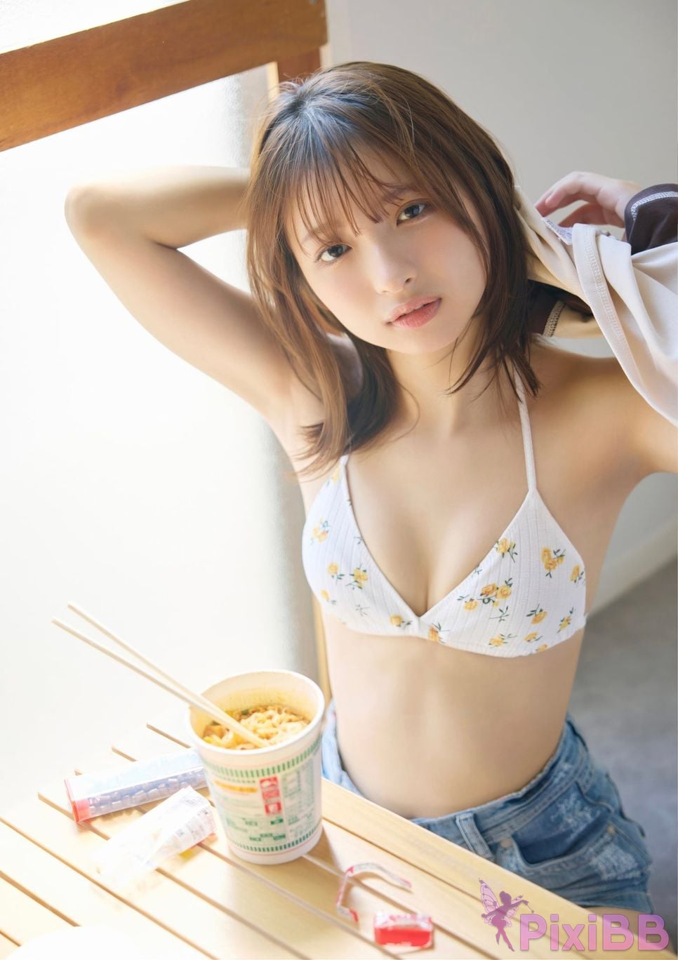 Japanese Idol Runa Ichinose BRODY digital photo book Come in together. PixiBB.COM 009