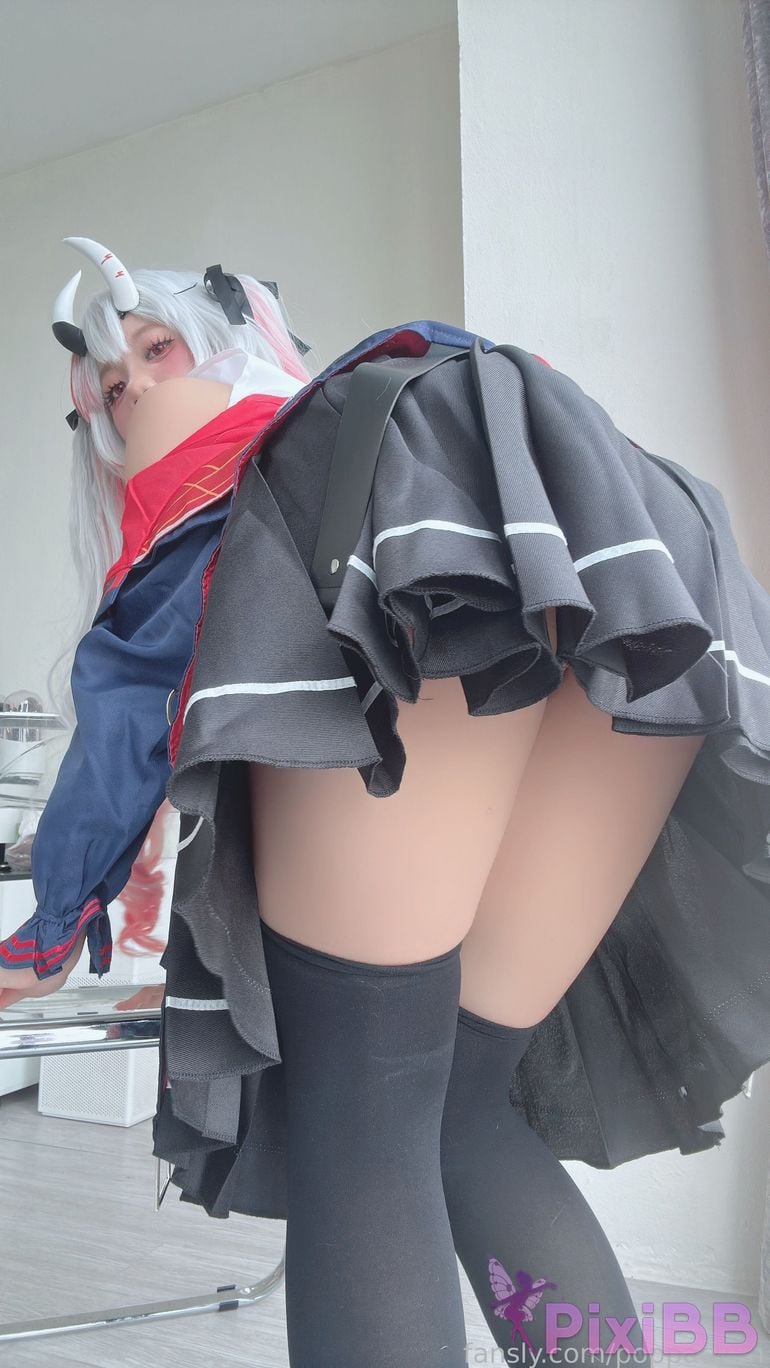 Cosplayer PoppaChan Nakiri Ayame PixiBB.COM 011