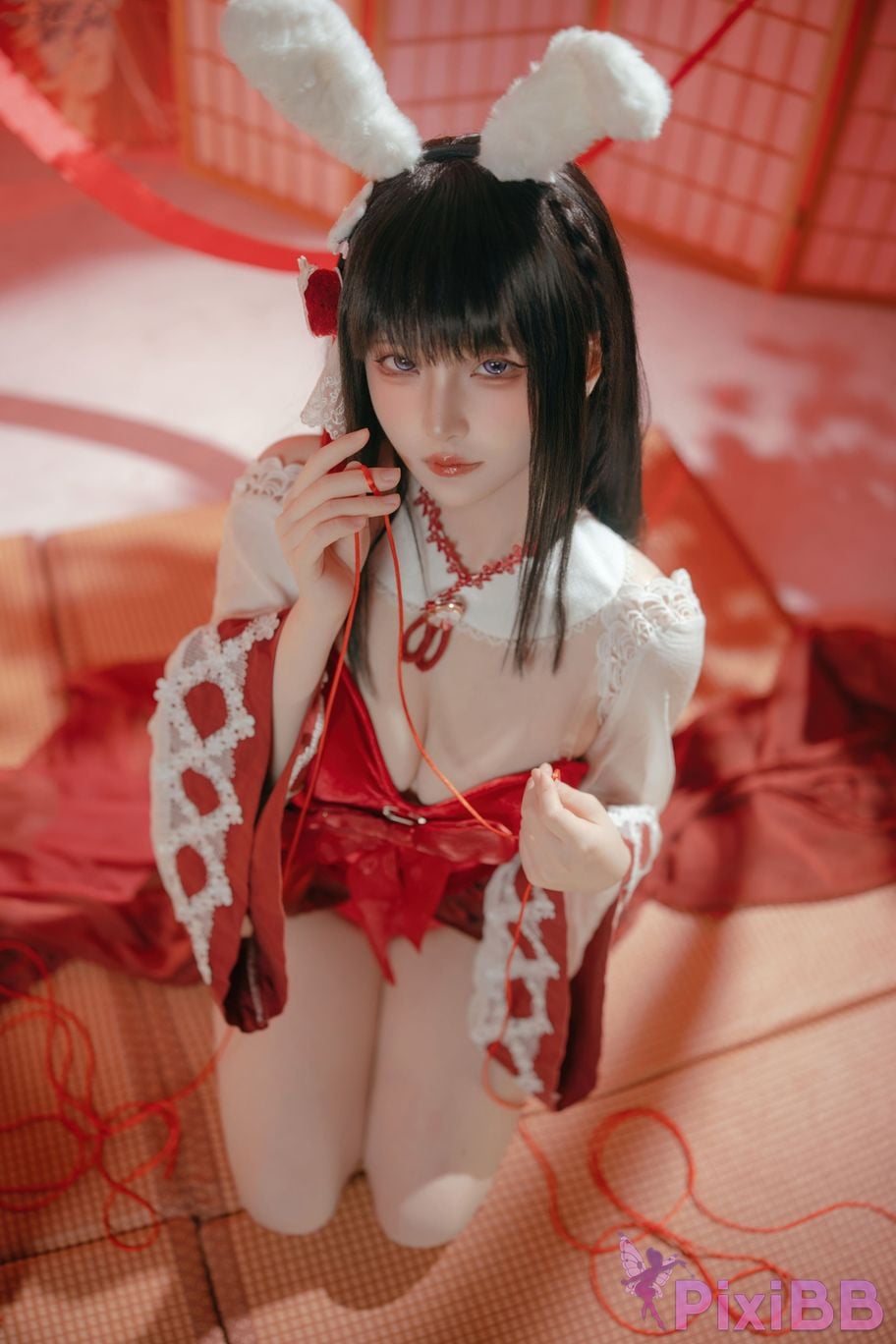 Cosplayer Island fish azur lane mountains praying witch rabbit PixiBB.COM 036