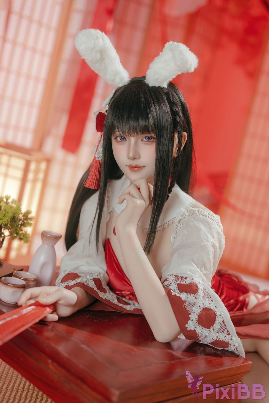 Cosplayer Island fish azur lane mountains praying witch rabbit PixiBB.COM 048