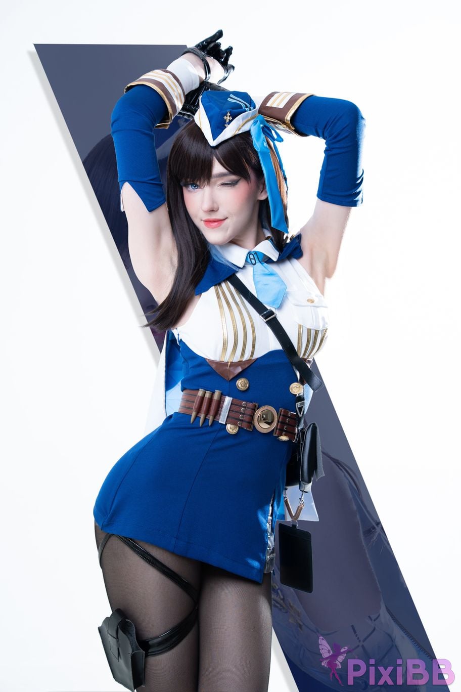 Cosplayer Candy Ball Nikke Marian PixiBB.COM 001