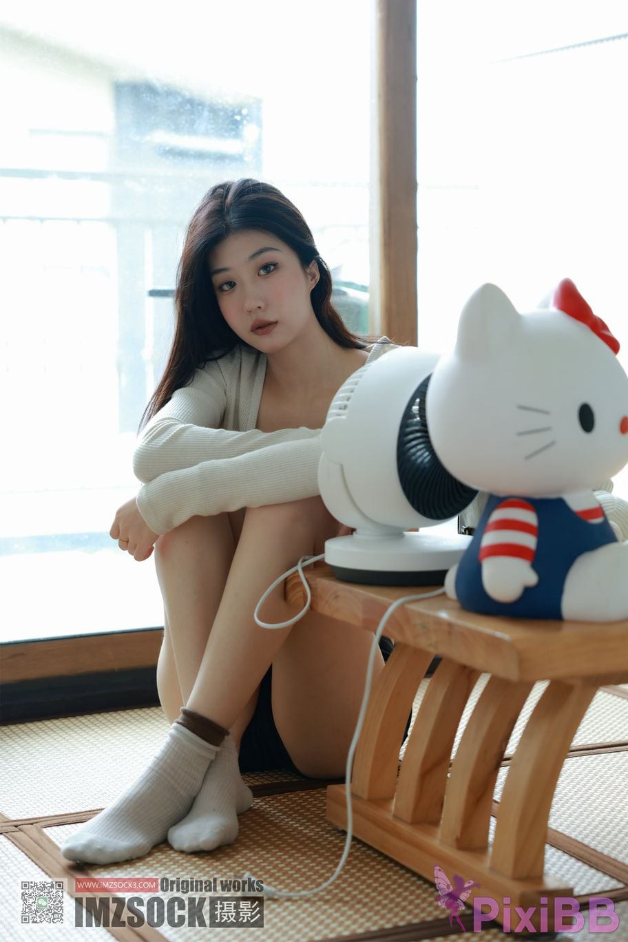 MZSOCK Love beautiful feet No.357 Nozomi PixiBB.COM 005