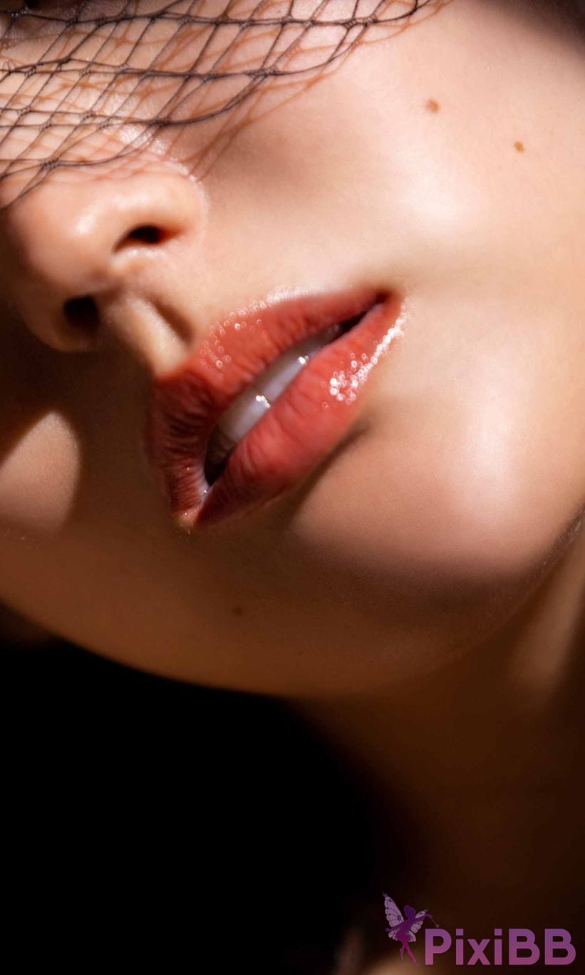 Japanese Idol Nami Iwasaki Digital only photo collection THE LAST MISSION weekly play PHOTO BOOK PixiBB.COM 005