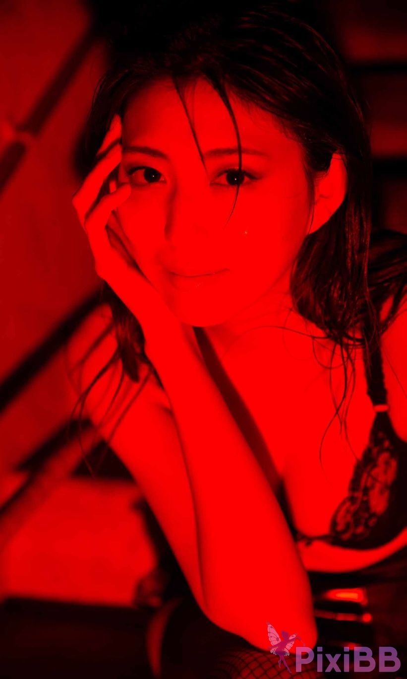 Japanese Idol Nami Iwasaki Digital only photo collection THE LAST MISSION weekly play PHOTO BOOK PixiBB.COM 013