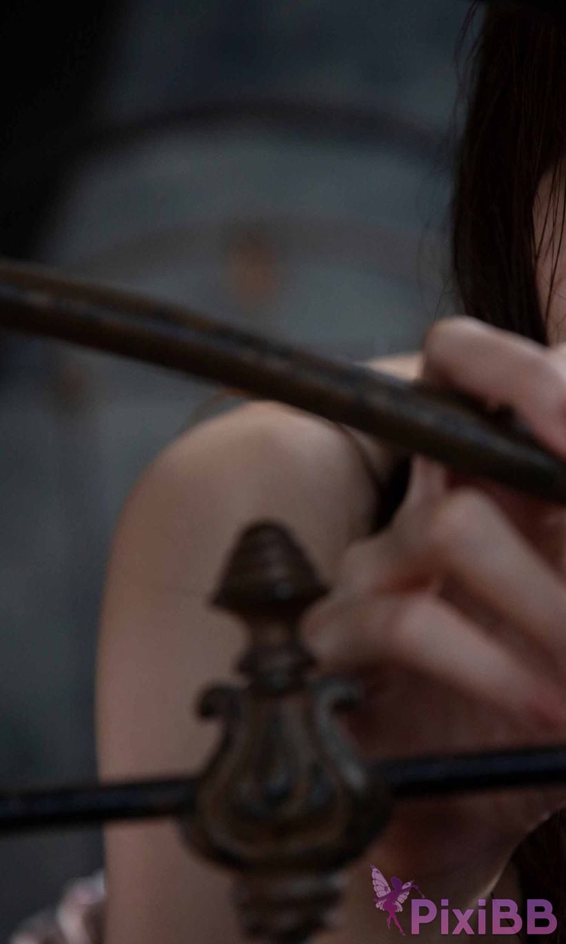 Japanese Idol Nami Iwasaki Digital only photo collection THE LAST MISSION weekly play PHOTO BOOK PixiBB.COM 044