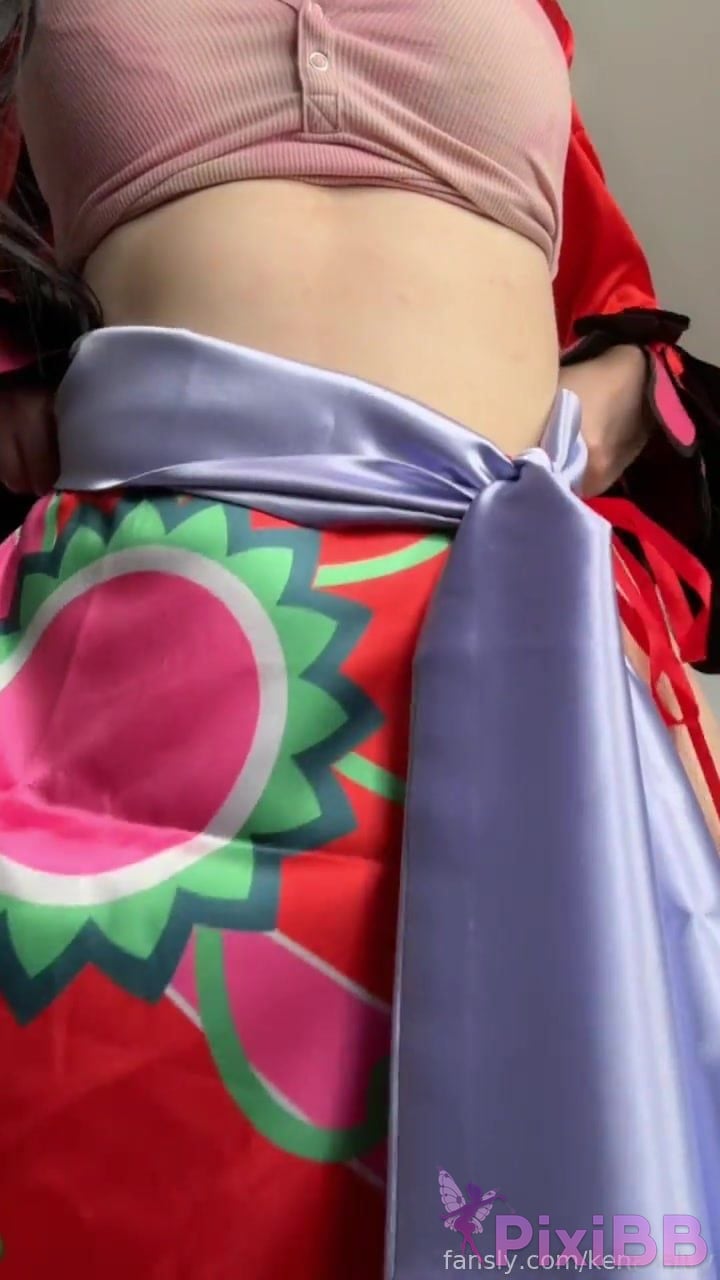 Kenalialuv Boa Hancock PixiBB.COM 023