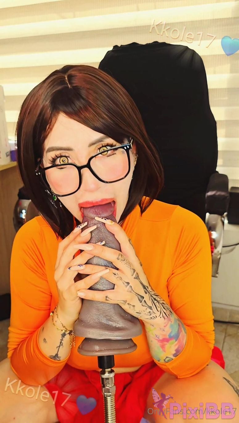 Kkole17 Velma Dinkley PixiBB.COM 009