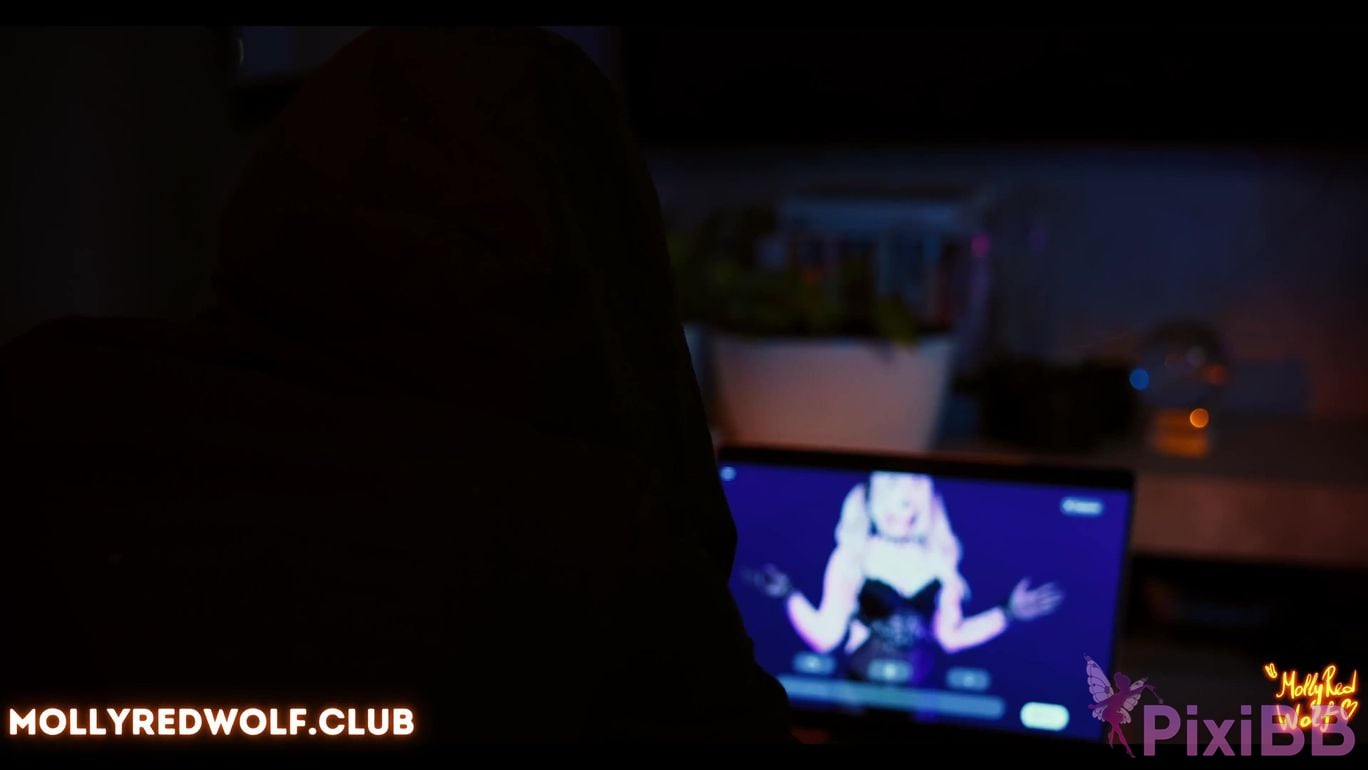 MollyRedWolf Grok Ani PixiBB.COM 004
