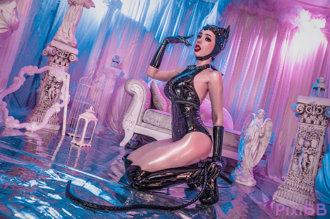 Cosplayer Titanium alloy TiTi catwoman PixiBB.COM 010