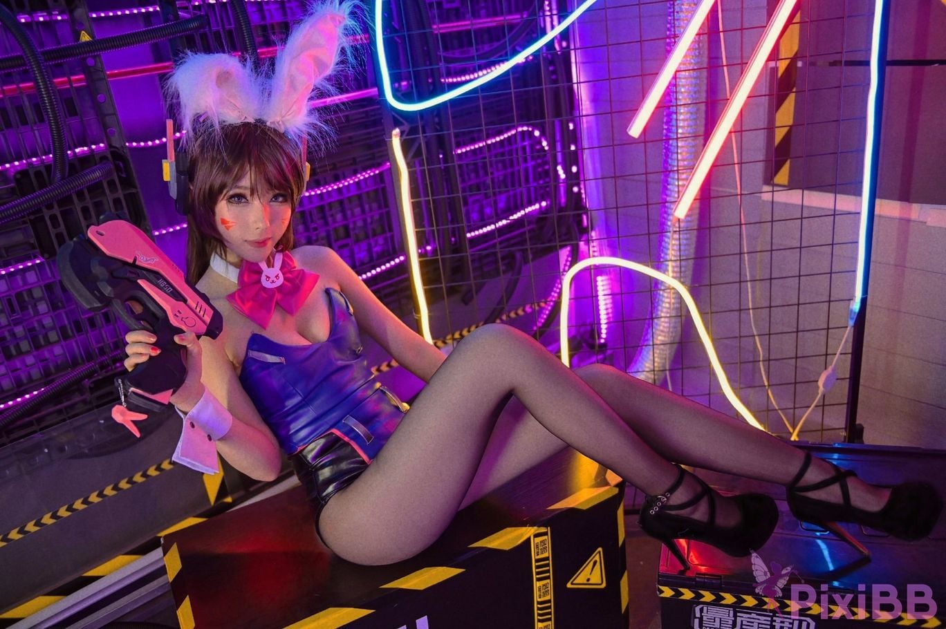 Cosplayer Titanium alloy TiTi bunny girl DVA PixiBB.COM 015