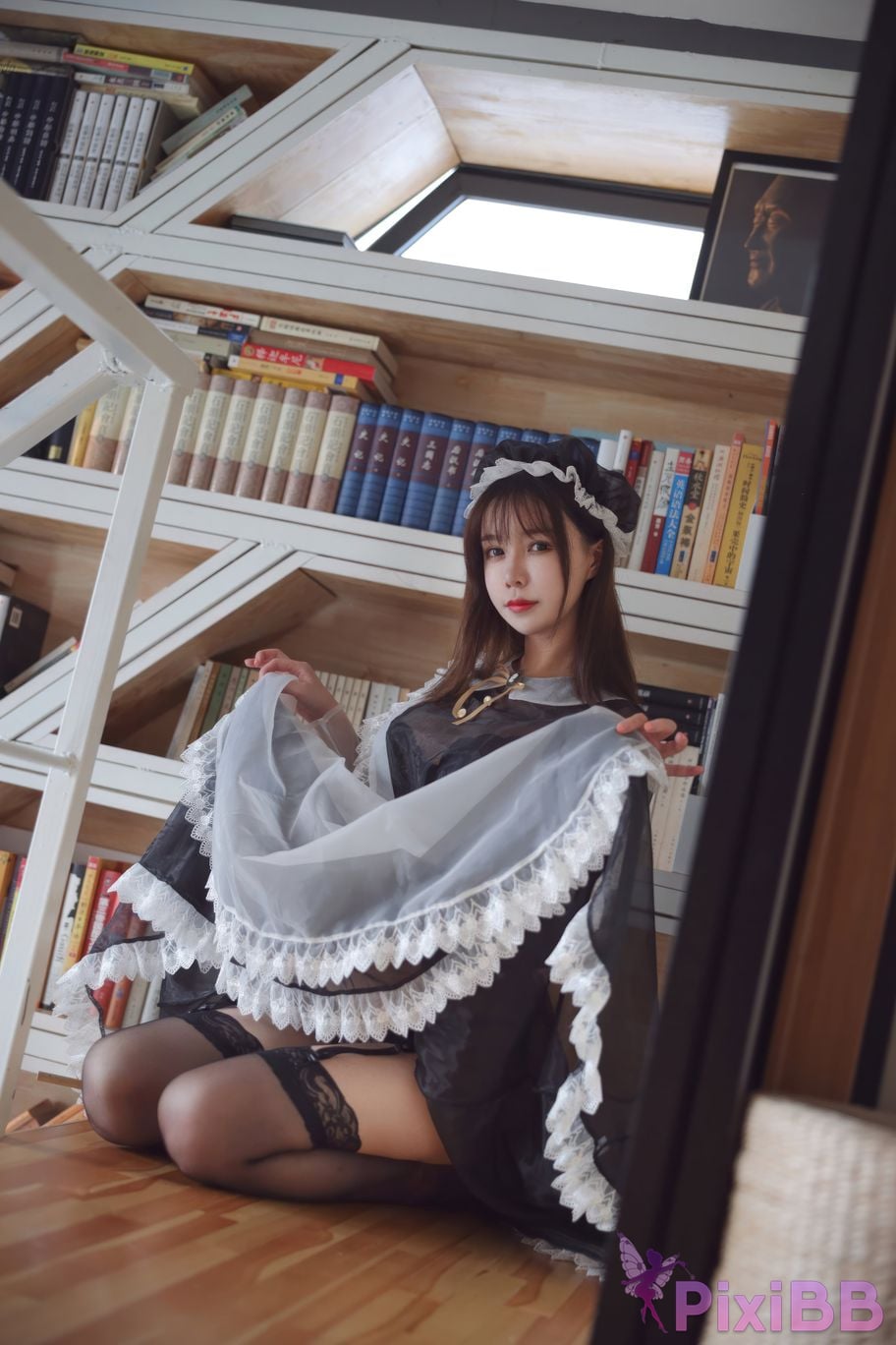 Cosplayer amazon catfish Black transparent maid PixiBB.COM 030