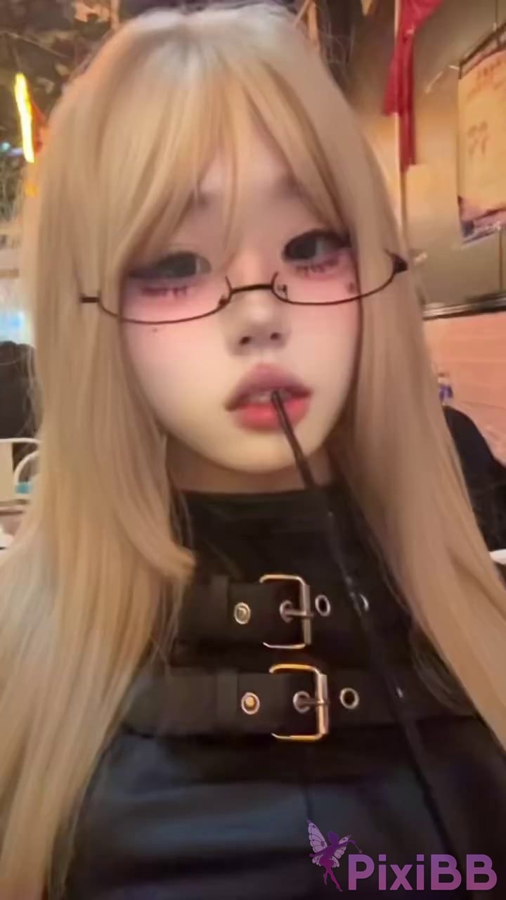 12w Welfare Ji with high face contrast Full scale view collection PixiBB.COM 056