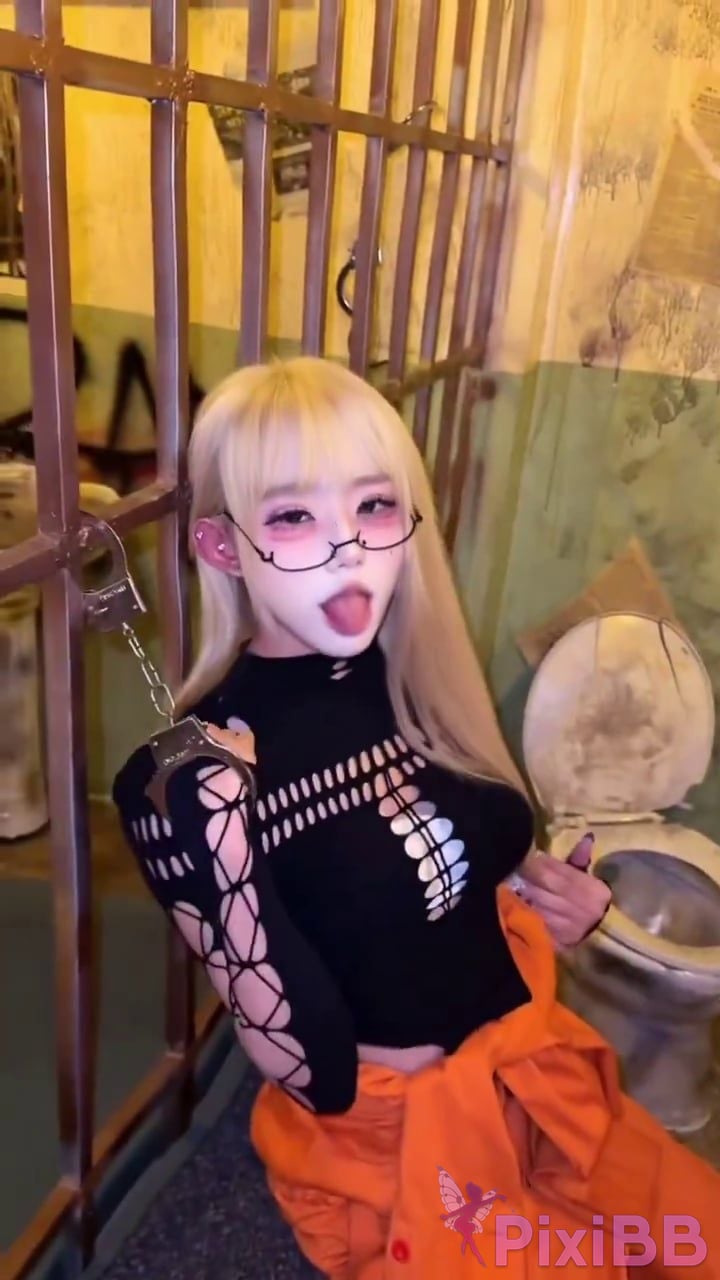 12w Welfare Ji with high face contrast Full scale view collection PixiBB.COM 067