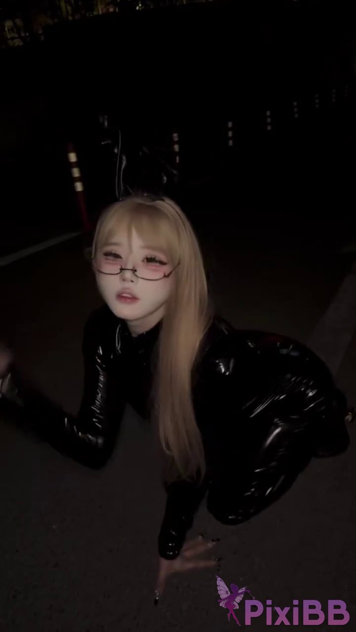 12w Welfare Ji with high face contrast Full scale view collection PixiBB.COM 088