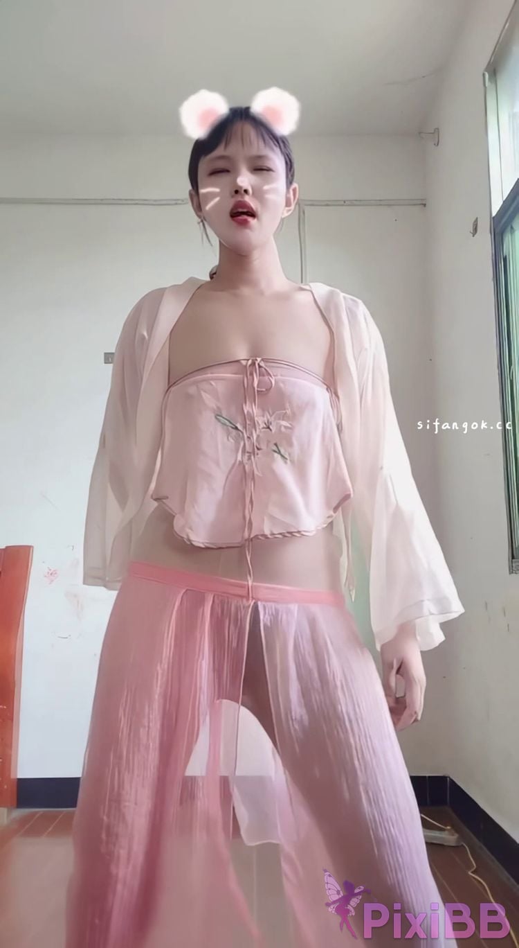 Zhang Li Forced by life a young woman has no choice but to go sea Kuaishou female anchor Private customized full scale private photography 01 PixiBB.COM 012