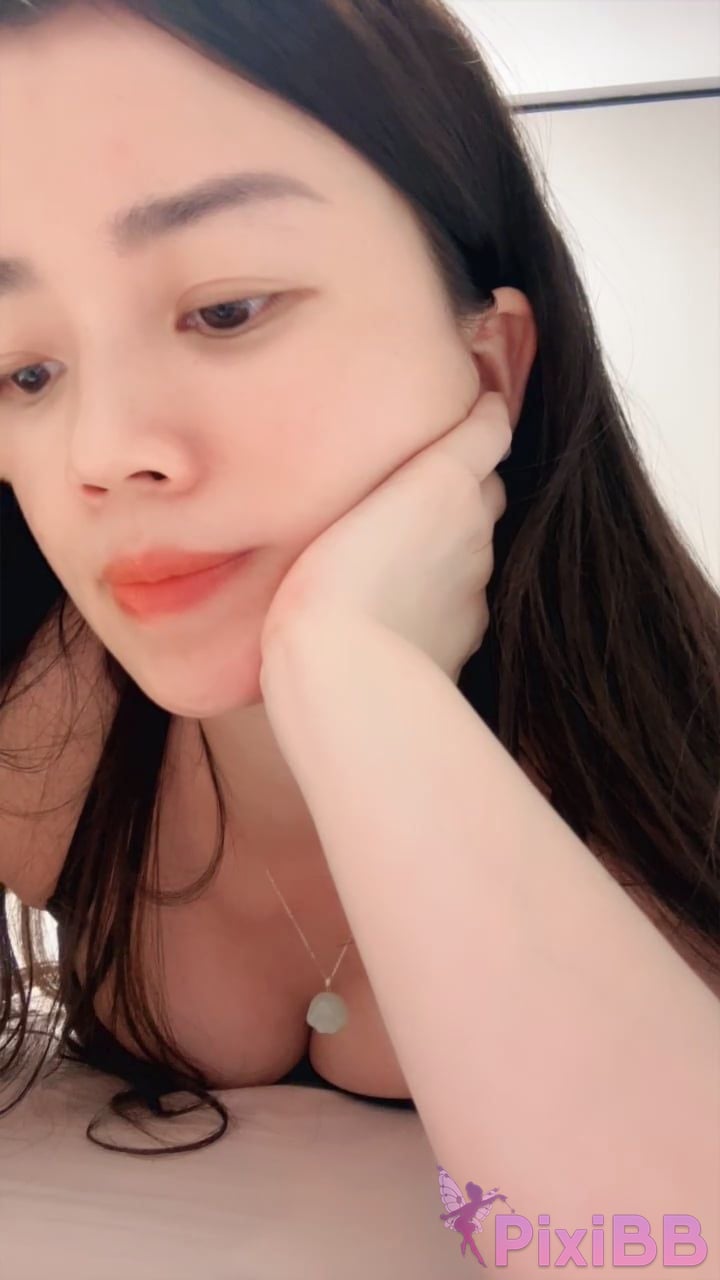 Shioshio 07 Top pure lust young girl with glasses Beautiful legs stockings high heels vibrator squirting The bathroom is full of temptation 02 PixiBB.COM 035